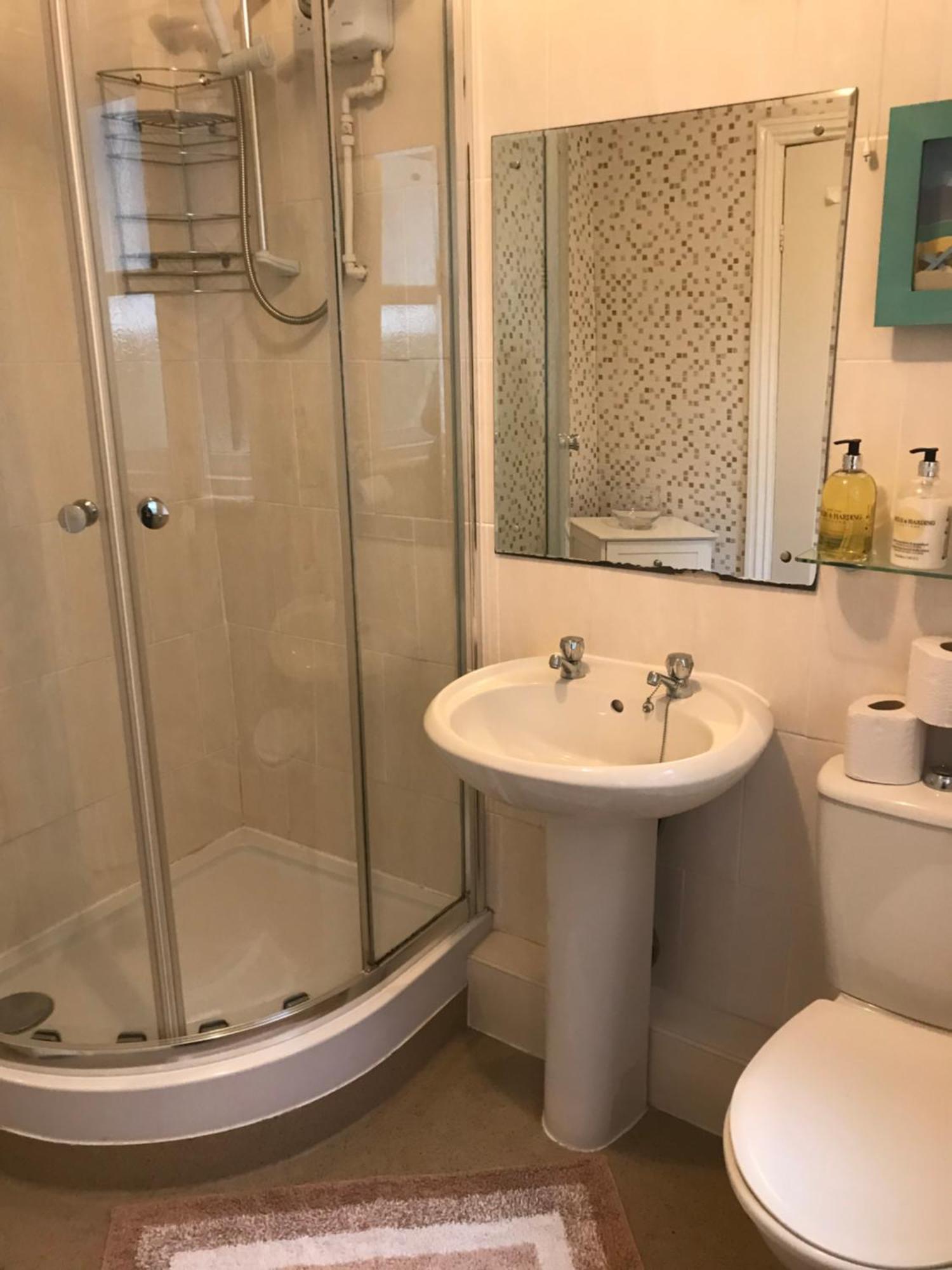 Parade Holiday Apartments Apartment Scarborough